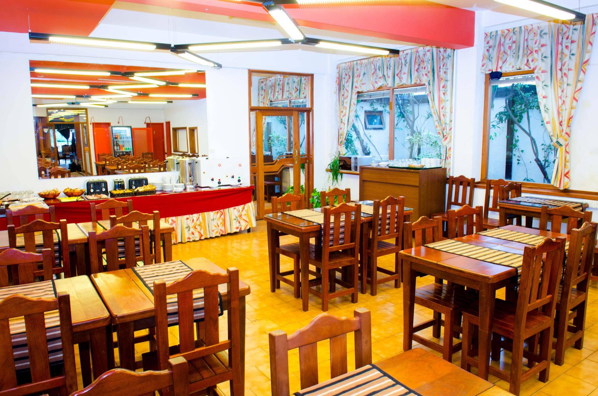 King'S Hotel Bariloche Bagian luar foto