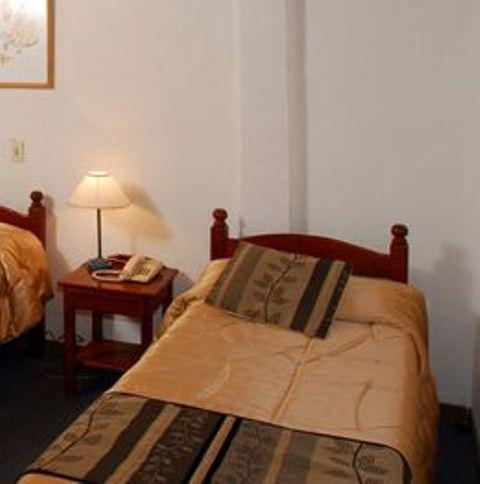 King'S Hotel Bariloche Bagian luar foto